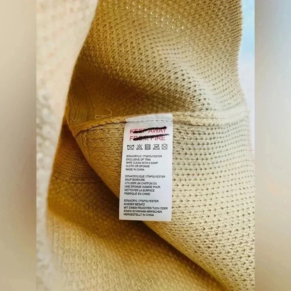 Urban Outfitters Gabbi Rhinestone Bucket Hat In Ivory Celestial NWOT $25 - Picture 7 of 8